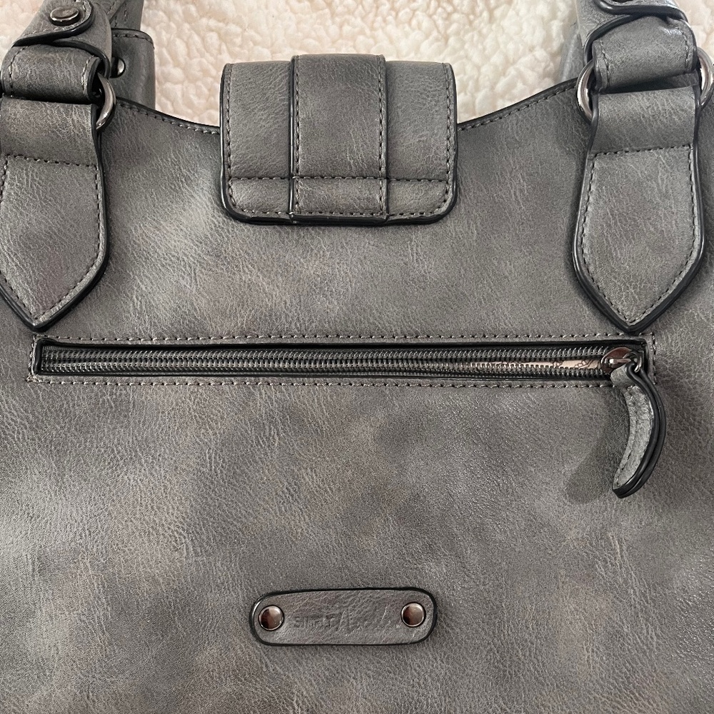 Simply Noelle gray purse